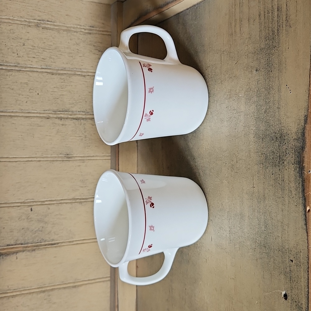 Corning Mugs with Leaves and Acorns